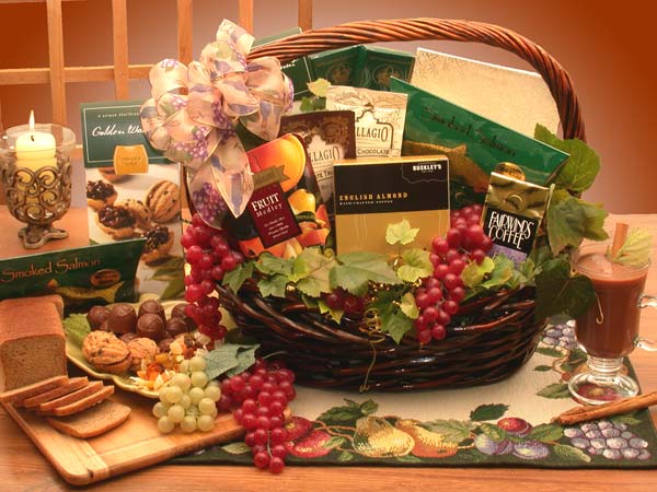 The Kosher Gourmet Gift Basket Medium